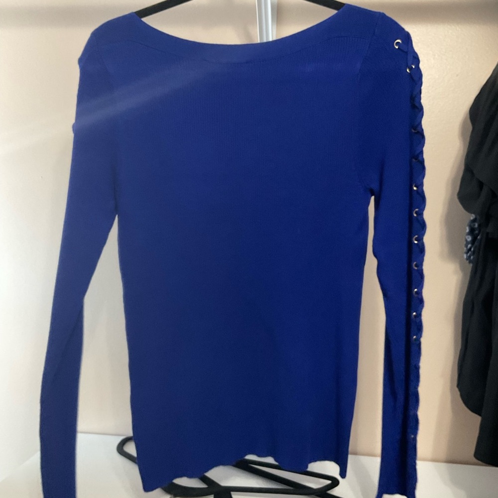 INC sweater